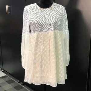 BCBG Maxazria Kitra,baby doll,embroidered lace, pin dot,balloon sleeve,lined